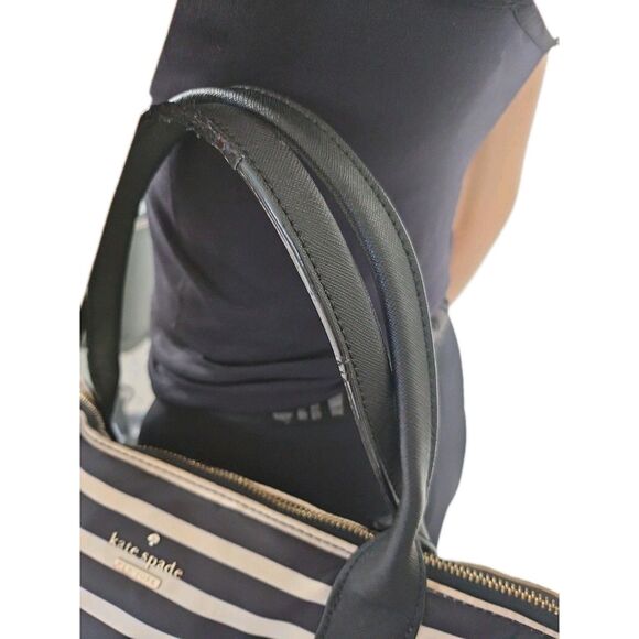 Kate Spade Crossbody Bag - Picture 4 of 14